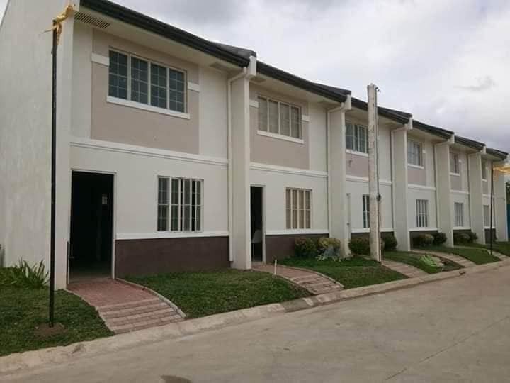 Azalea Vista Townhouse For Sale Brgy Pangao Lipa Batangas