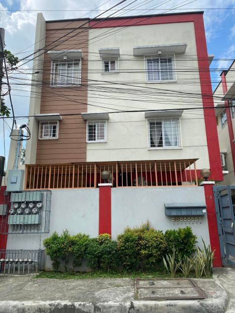 RFO Townhouse In Project 8 Bahay Toro Quezon City Nr Shorthorn Seminary