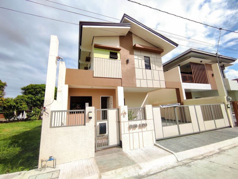 Brand New 2 Storey House And Lot In Grand Parkplace Village Imus Cavite