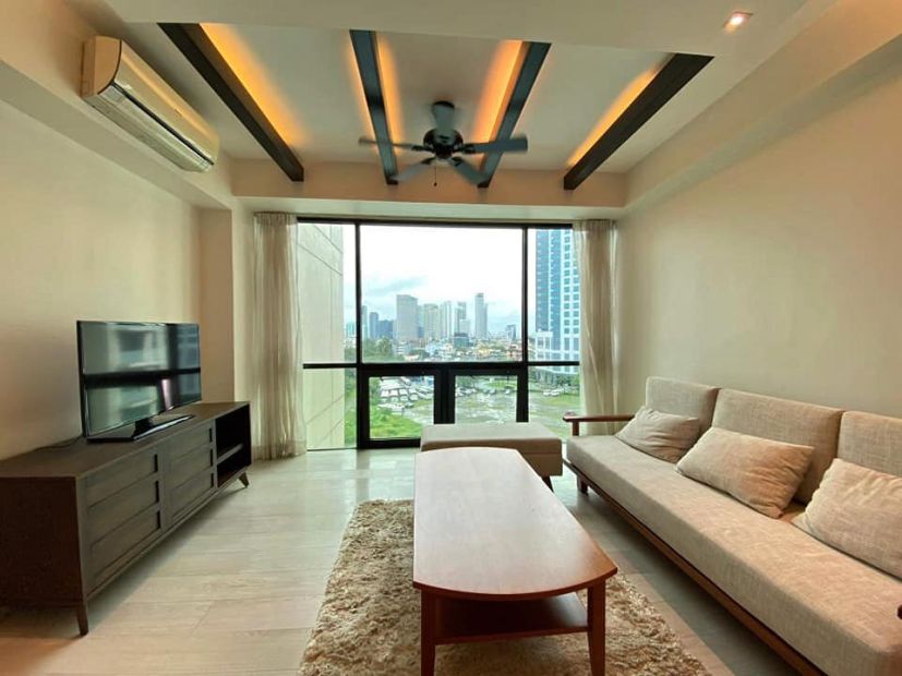 Fully Furnished Br Unit In Bonifacio Ridge Condominium Bgc