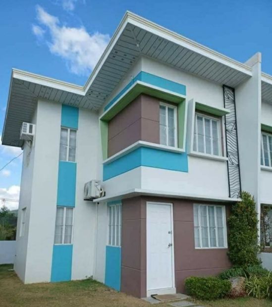 2 Bedrooms Couple House And Lot In Fiesta Communities Prime Subic