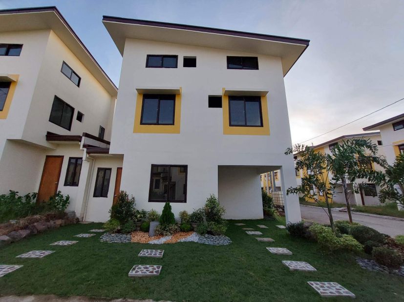 Single Attached House And Lot For Sale In Tatala Binangonan Rizal