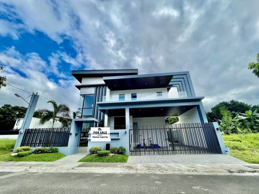 Impressive Lush House And Lot For Sale In Casa Milan Fairview Quezon City