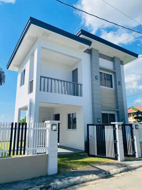 Br House And Lot For Sale At Grand Royale In Malolos Bulacan Jv