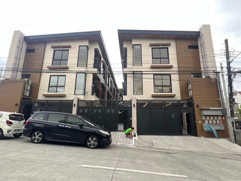 For Sale Teachers Village Townhouse Near Kalayaan Quezon City Hall SD