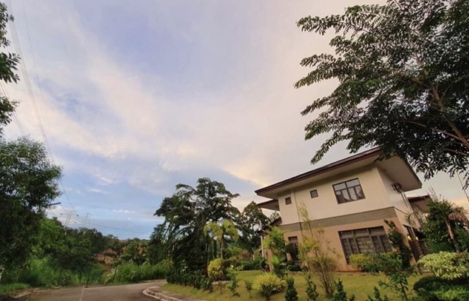 For sale!! 2 storey House property in Sun Valley Estate, Antipolo