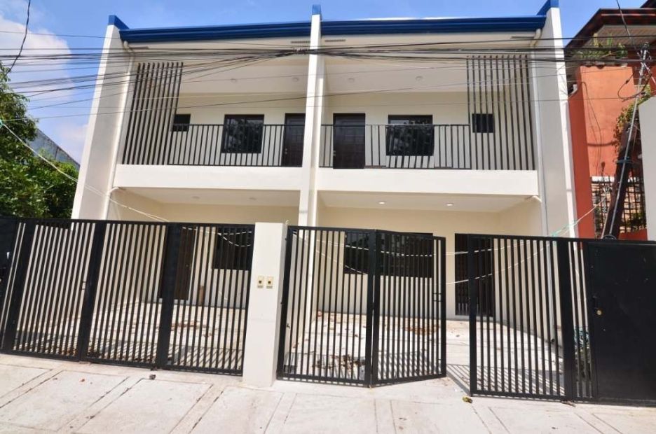 for-sale-modern-design-two-2-storey-duplex-house-and-lot-in-bacoor