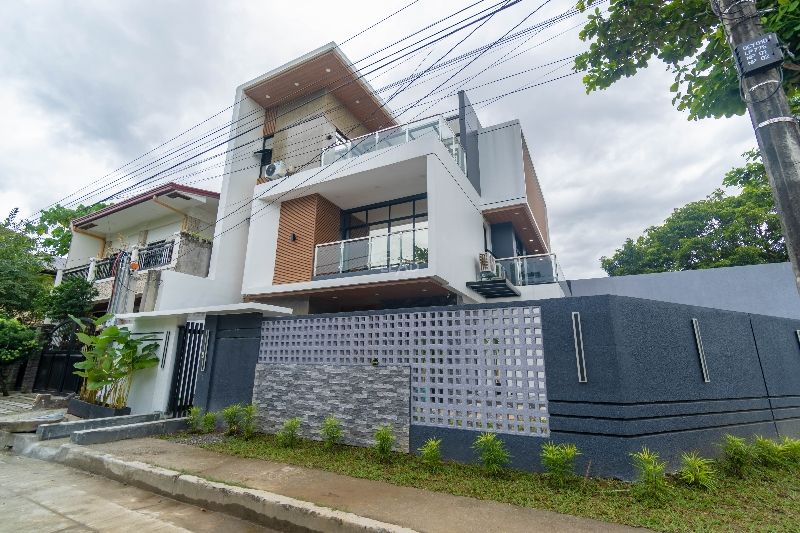 Greenview Executive Village House and Lot For Sale in Quezon City