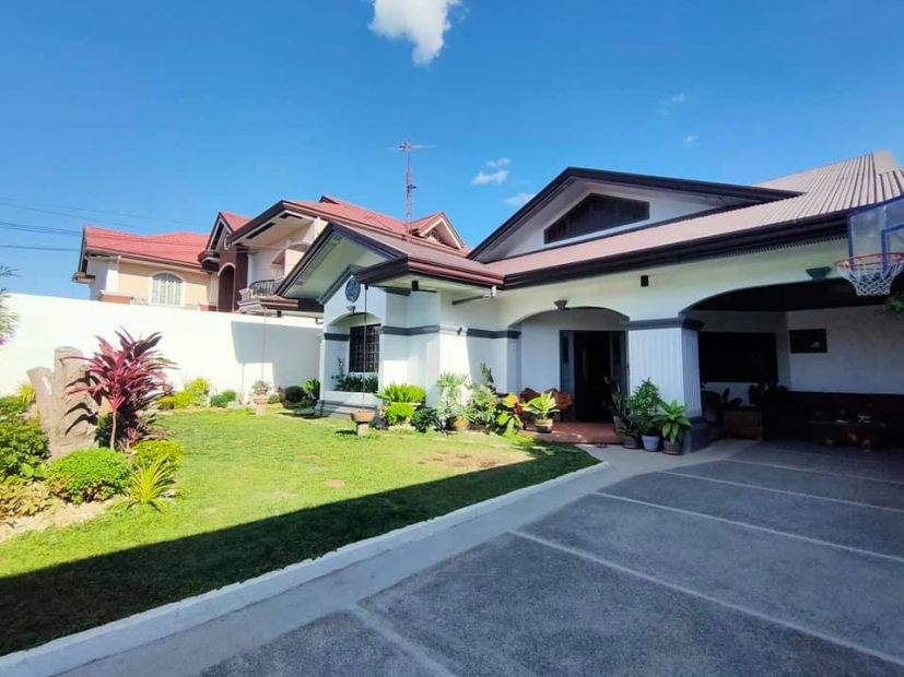 Furnished House and Lot for Sale in Balibago, Angeles City Pampanga