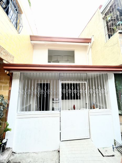 2 bedroom House and Lot in Christianville, Talon 5, Las Pinas for Sale