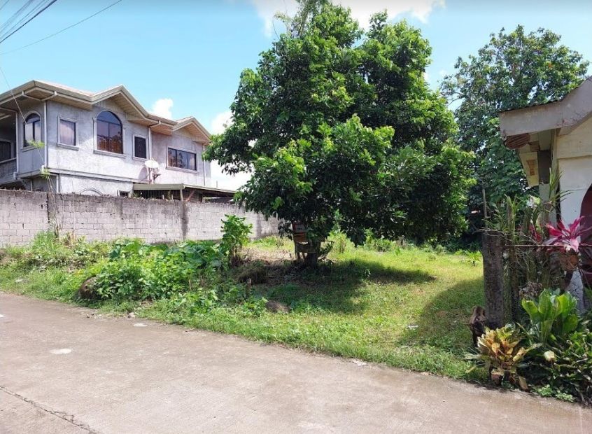 360 square meters residential lot for Sale