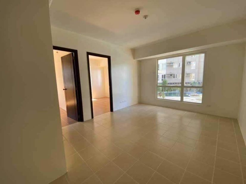 40K monthly RFO 2 bedrooms cor unit in Pioneer Woodlands, MRT 3 Boni ...