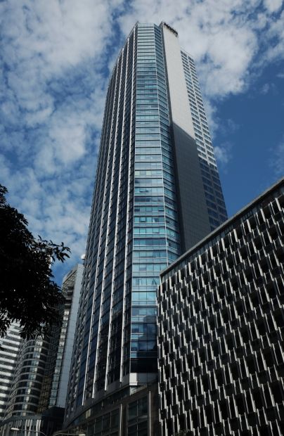 PBCom Tower Office Space For Lease in Makati.