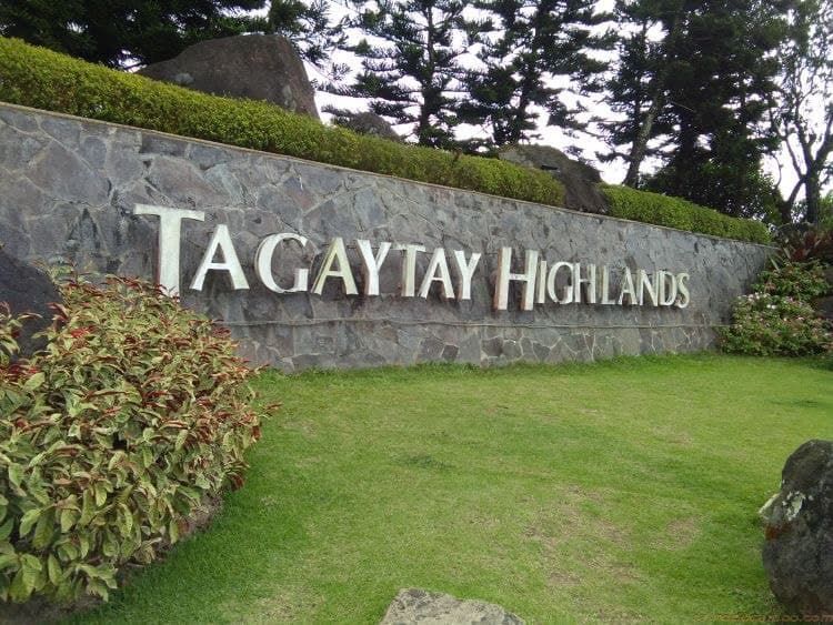 House for Sale at Tagaytay Highlands