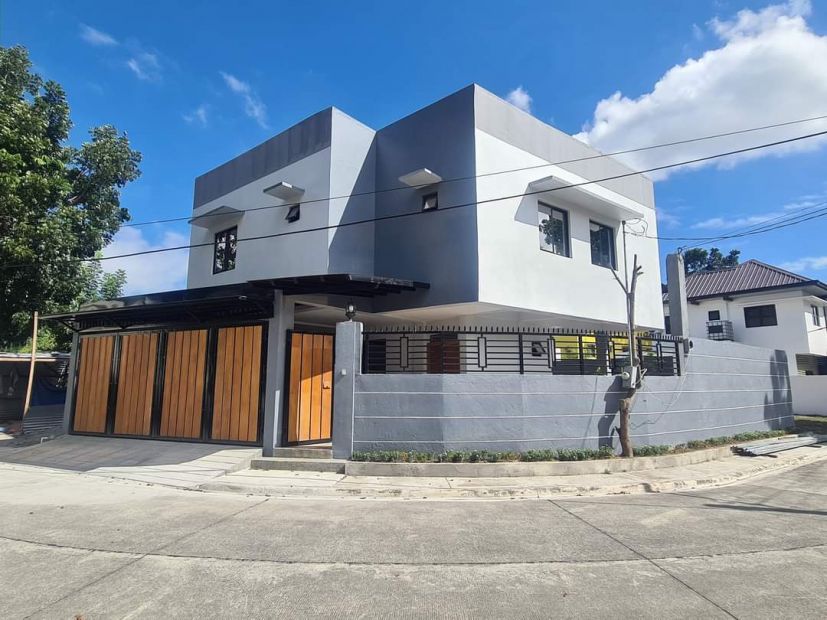 Newly Built Two-Storey House With Pool For Sale In Mabalacat, Pampanga