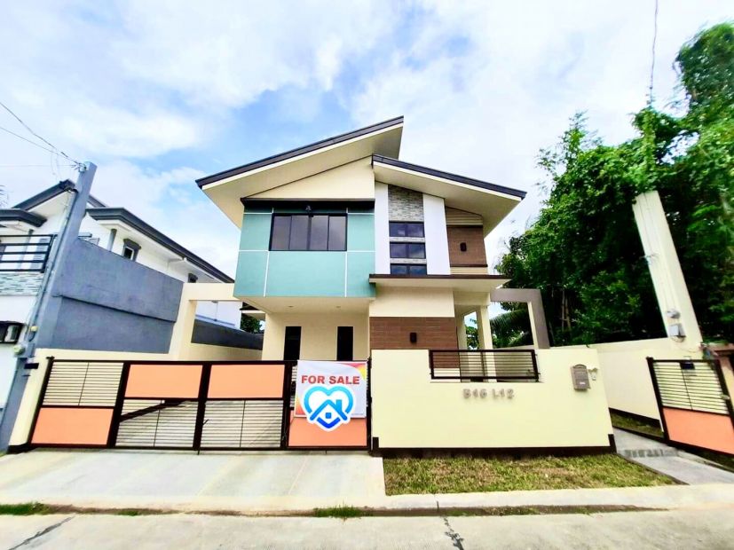 Modern House and Lot for Sale in an Exclusive Subdivision in Imus Cavite