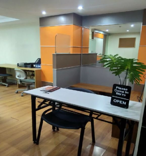 For Rent Ortigas Office Condo Unit at City & Land Mega Plaza Bldg, Pasig