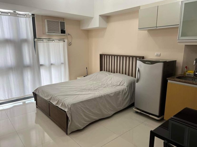 Fully Furnished Studio unit for rent at The Viceroy Residences, Taguig City