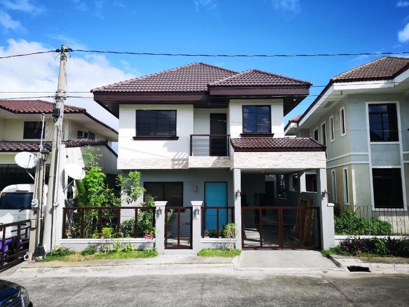 House in South Forbes Villas for Rush Sale