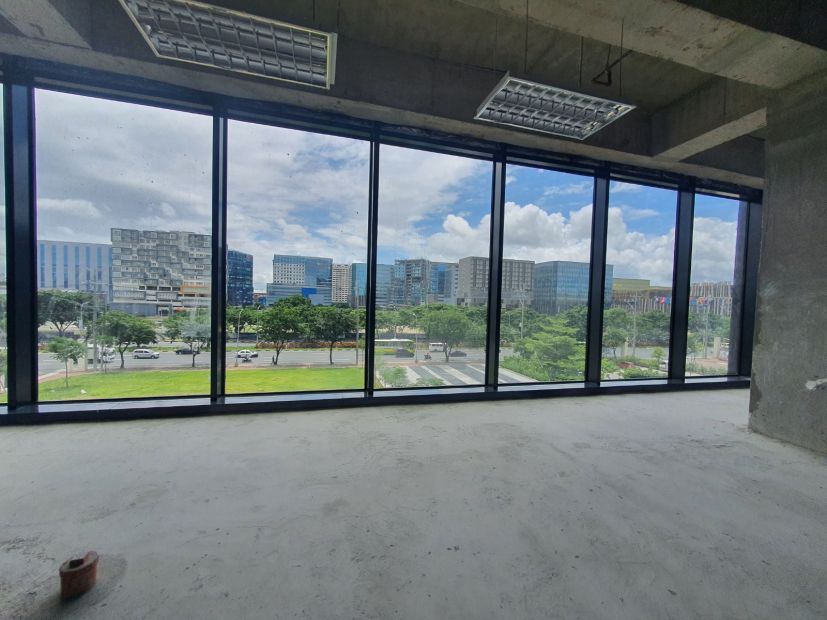 Commercial Space For Lease in Parqal, Aseana City, Macapagal Bay Area ...