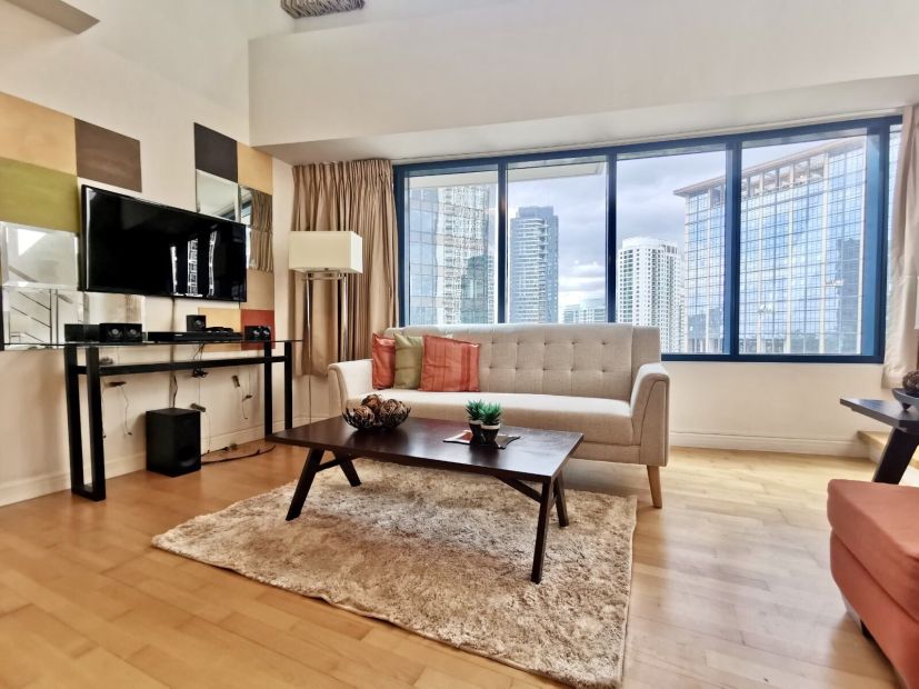 Fully Furnished 2 Bedroom loft for sale in One Rockwell, Makati City
