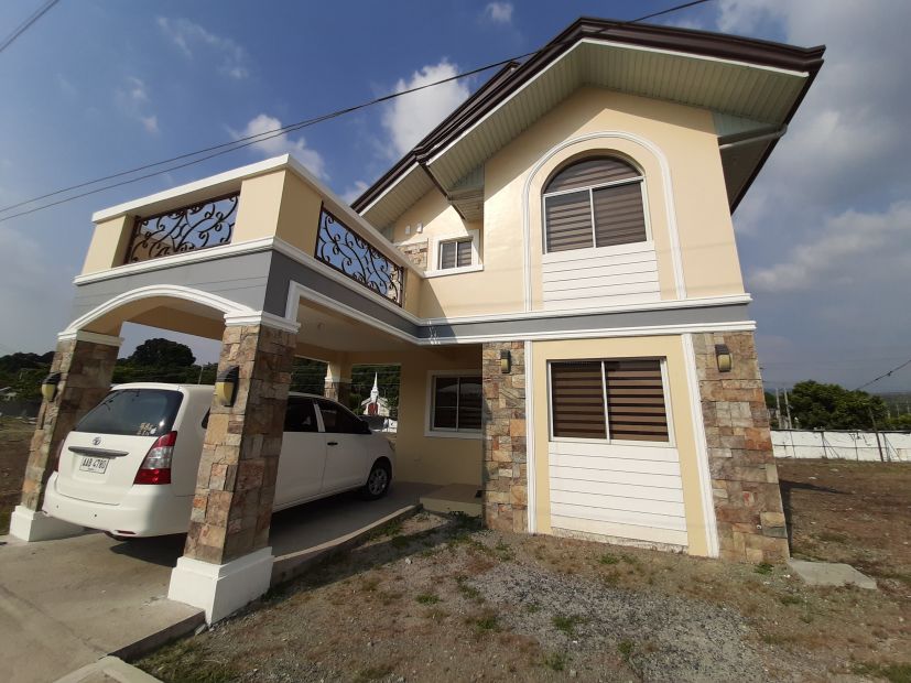 Minimalist Apartment For Rent In Subic Zambales for Large Space