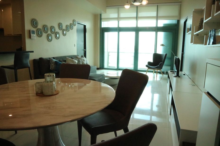 For Sale: 2BR Condo Unit By Megaworld In 8 Forbestown Road, BGC, Taguig