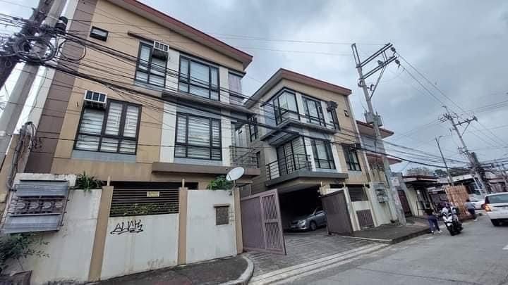 Brand New Townhouse For Sale in V. Luna, Barangay Pinyahan, Quezon City