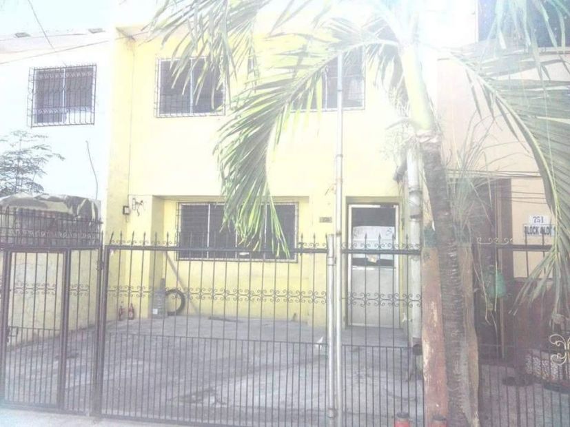 Townhouse for sale-velpal village, pakigne, minglanilla, cebu