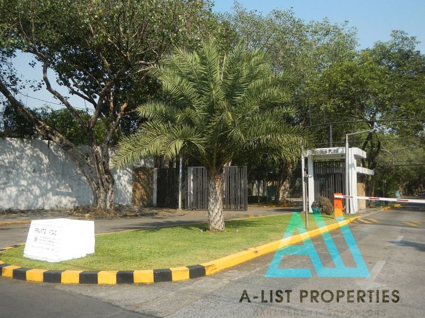 South Forbes Park Makati Houses for Sale