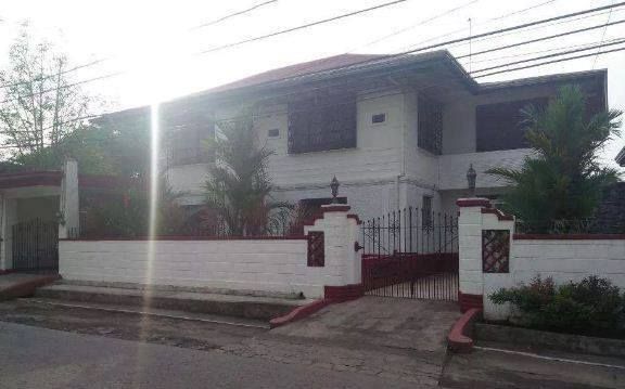 4 Bedroom House and Lot For Sale