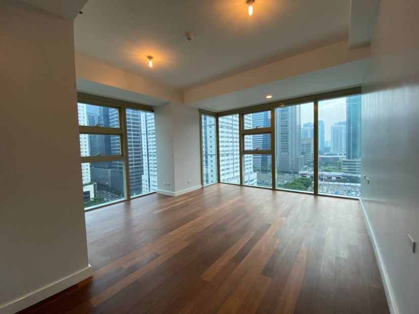 2 BEDROOM BGC FOR SALE GRAND HYATT SOUTH TOWER