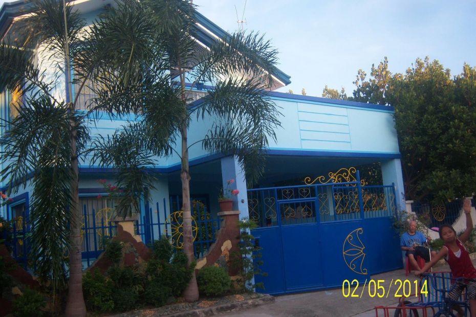 House and Lot for rent in Villa Caceres Balibago Sta Rosa Laguna