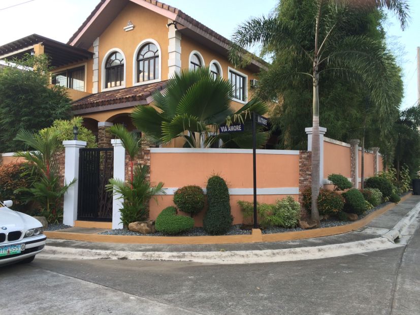 House and Lot For Sale at Santa Rosa, Laguna