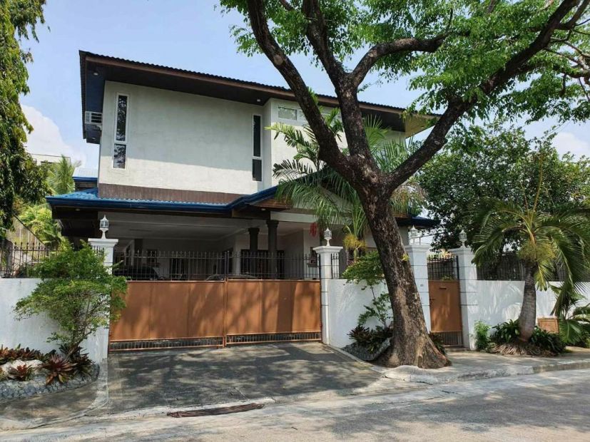 Owner Lived House and Lot for Rent in Ayala Alabang Village