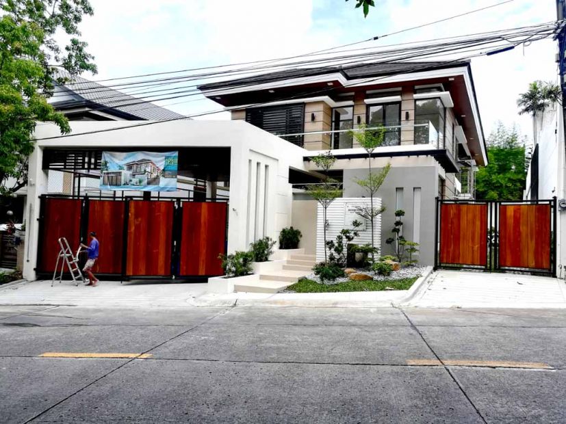 Swimming Pool House and Lot for sale in Filinvest 2 nr Commonwealth ...