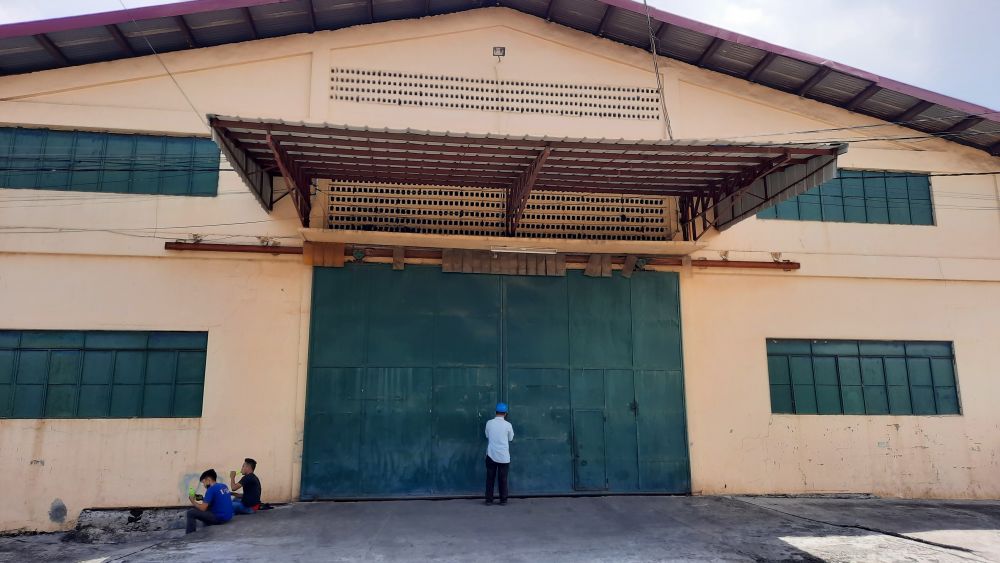 1710 Square Meters High Ceiling Warehouse For Lease At Para aque City 1710-square-meters-high-ceiling-warehouse-for-lease-at-para-aque-city