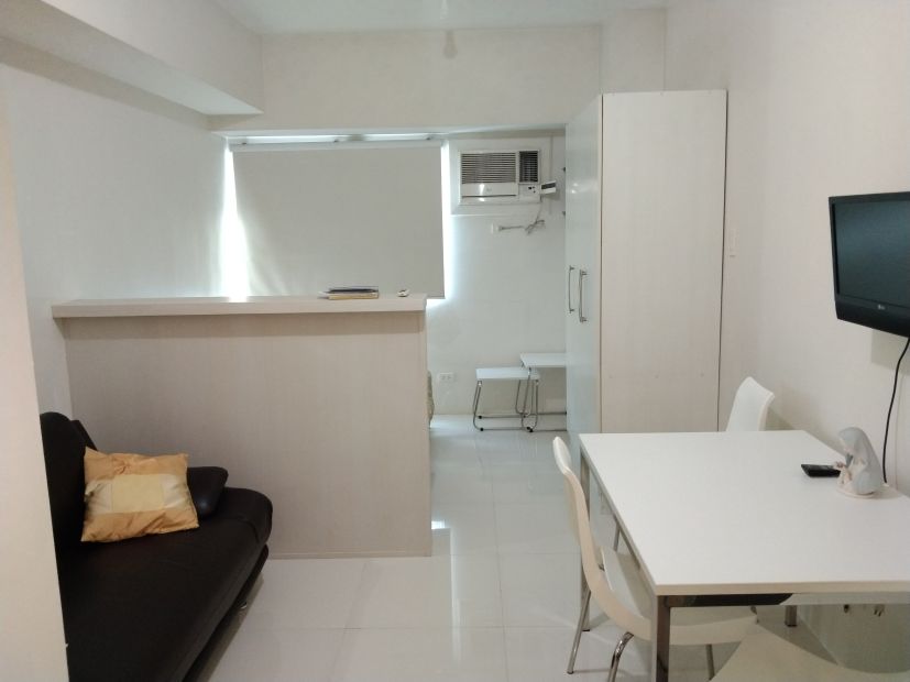 Princeton Residences Furnished Studio Condo for Rent New Manila Quezon City