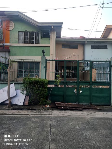 Re-Sale 3BR 2T&B Townhouse In Marycris Executive Homes, Imus, Cavite