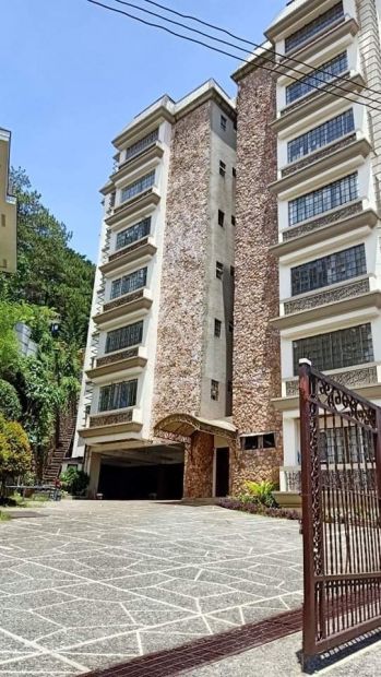 Three Bedrooms Condominium For Sale At Wright Park Place Baguio City