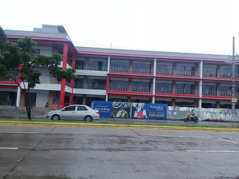 Commercial Space for Rent along Molino Boulevard, Bacoor Cavite