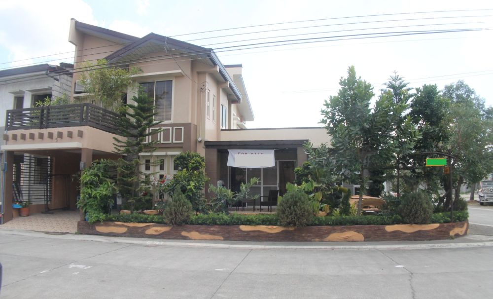 House and Lot For Sale at Angeles, Pampanga