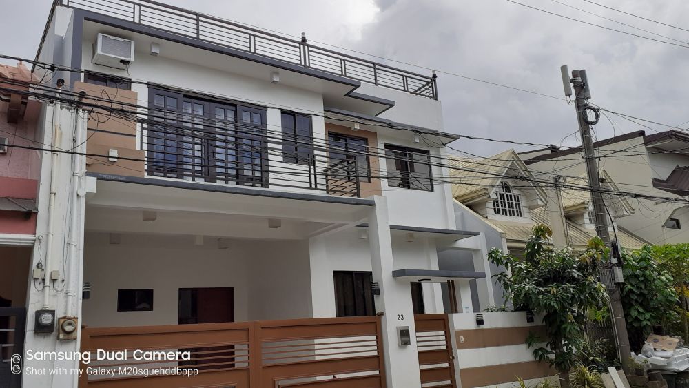 North Susana Executive Village House for Rent