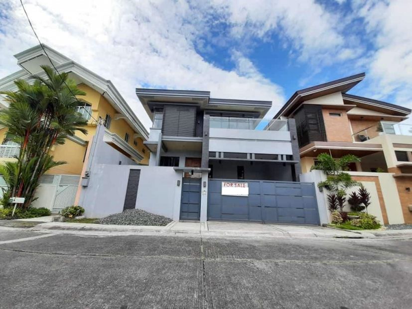 Modern House and Lot for Sale in Filinvest 2 Batasan Hills Quezon City