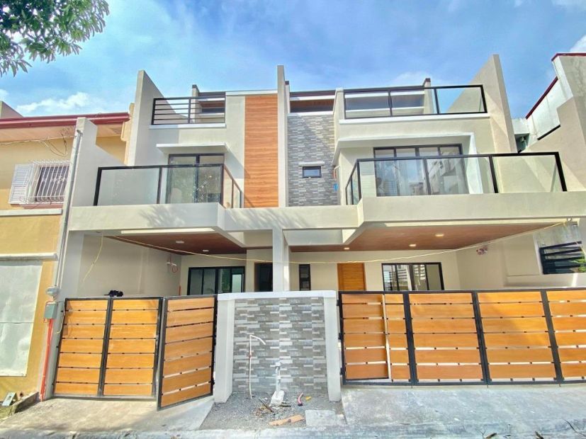 Elegant Duplex House And Lot For Sale In Las Piñas City, Metro Manila