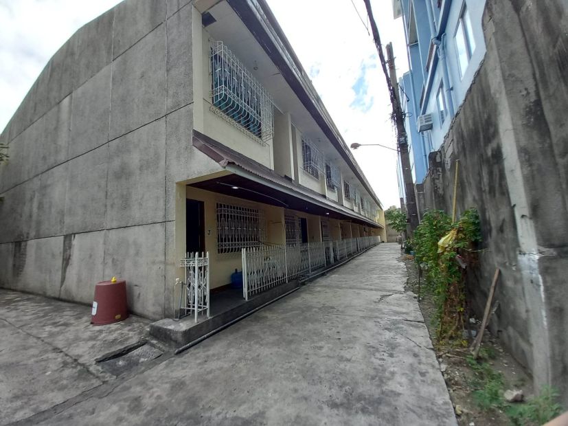 For Lease 2-Bedroom townhouse in Protacio RD., Pasay City, Metro Manila