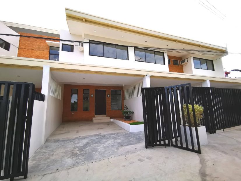 2 Storey 4 Bedroom Apartment For Rent, Lawaan, Talisay City, Cebu