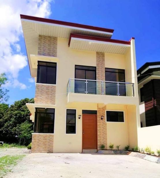 3 Bedroom House and lot for sale in Makiling, Calamba, Laguna