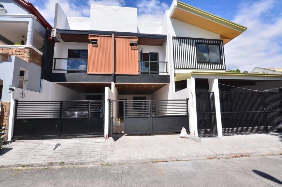 For Sale Brand new Modern Design Two (2) Storey Triplex House in UPS 5 ...