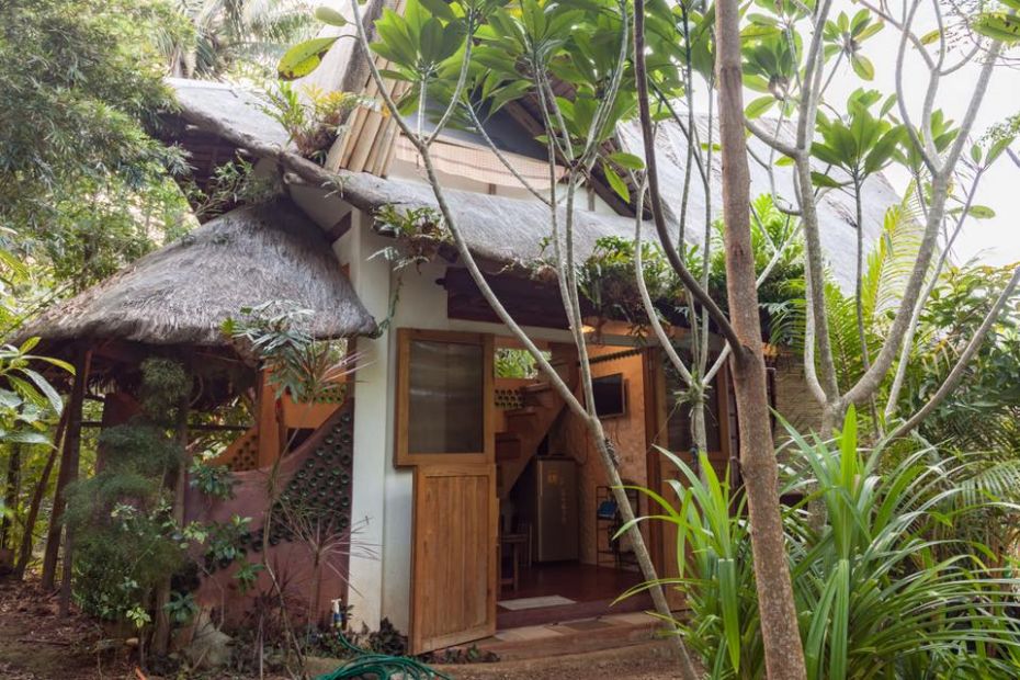 House and Lot and guest house for sale in Boracay